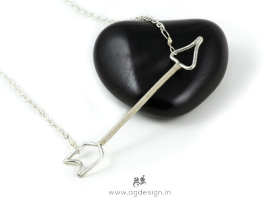 Arrow necklace sterling silver side