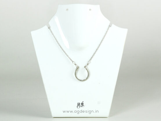 Horseshoe necklace sterling silver stand
