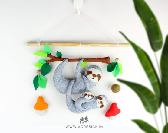 Cute Sloths Wall Hanging